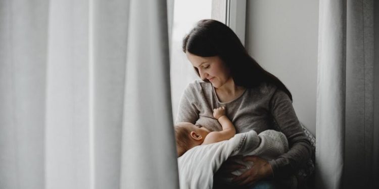 ASI Eksklusif 6 Bulan: Kunci Tumbuh Kembang Optimal Si Kecil