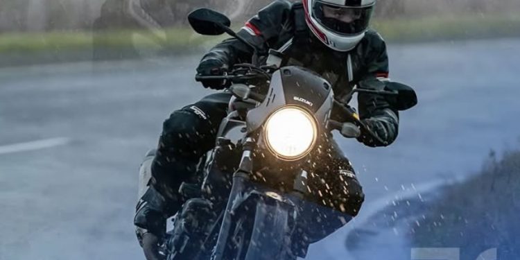 Trik Aman Berkendara di Musim Hujan, Jangan Sampai Lengah