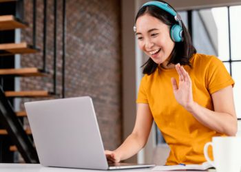 Jangan Jadi Korban Cinta Palsu! Begini Tips Aman Kenalan Daring