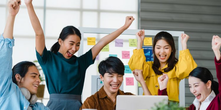 Tren Karier Gen Z: Uang Penting, Tapi Passion Nomor Satu