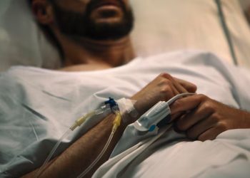 Luka Batin Keluarga Korban, Dampak Psikologis Bentrokan yang Tak Terlihat