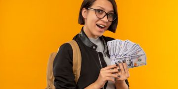 Akhir Bulan Tetap Aman, Begini Cara Anak Muda Atur Gaji Pas-Pasan