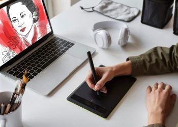 Laptop untuk Desain Grafis: Spesifikasi yang Wajib Diperhatikan