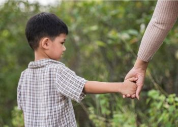 Sejak Dini: Cara Sederhana Membentuk Anak Menjadi Pribadi yang Mandiri