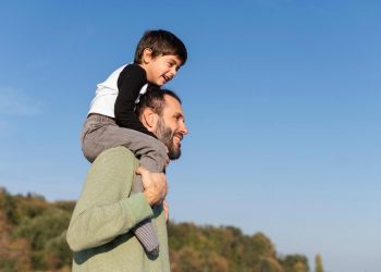 Sangat Berpengaruh! Ini Pentingnya Kehadiran Suami untuk Membentuk Karakter Anak