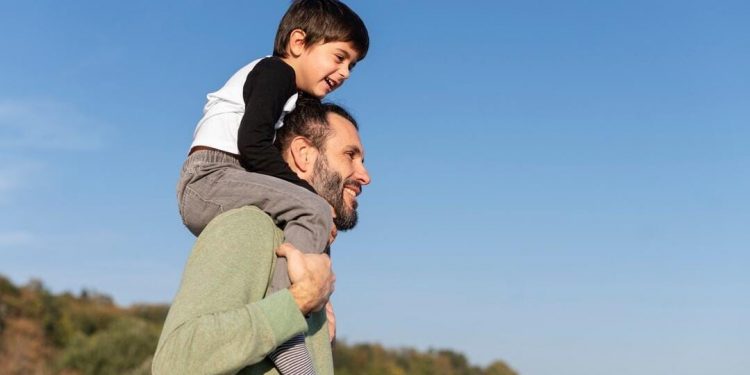 Sangat Berpengaruh! Ini Pentingnya Kehadiran Suami untuk Membentuk Karakter Anak