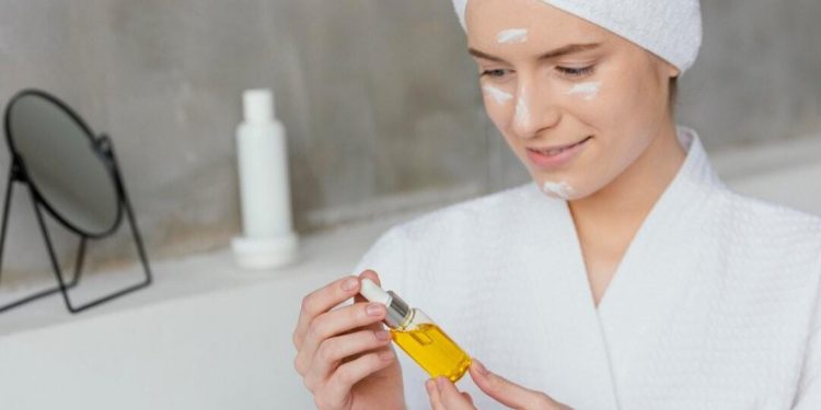 Rahasia Cantik Alami: Manfaat Minyak Kemiri untuk Kulit Wajah Sehat