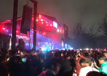 Basah-Basahan Bareng NDX AKA, Ribuan Warga Pecahkan Malam Puncak HUT RB ke-24