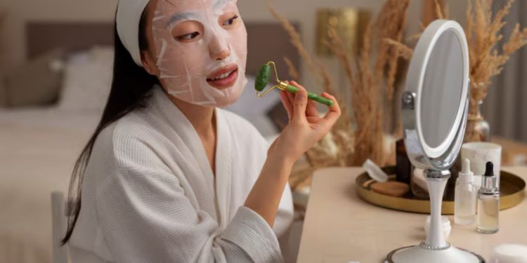 10 Cara Mudah Merawat Kulit Wajah Supaya Tetap Bersinar