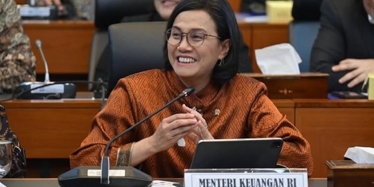 Sri Mulyani Hadiri Rapat Kabinet di Tengah Isu Pengunduran Diri
