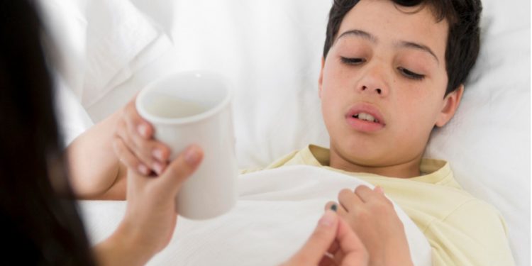 Lawan Mitos, Rawat Anak Sakit Cacar dengan Cara Medis