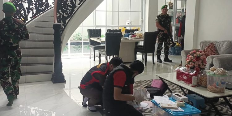 Penggeledahan Rumah Mewah Kadinkes Bengkulu, Kasus Labkesda Rp 2,7 Miliar Disorot