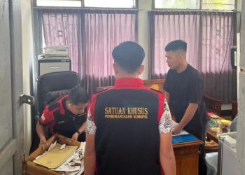Dana Hibah Pilkada Bermasalah, Kejari Geledah Kantor KPU Bengkulu Selatan