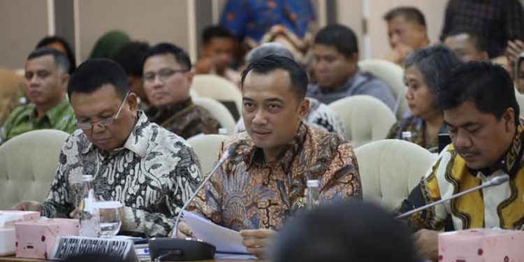 Isu Pergantian Kapolri Dibantah: Mensesneg Tegaskan Belum Ada Surpres ke DPR