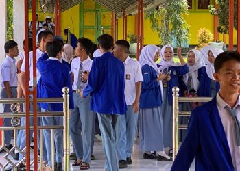 Upacara Bendera Berubah Panik, 30 Pelajar SMAN 4 Rejang Lebong Alami Kesurupan Massal