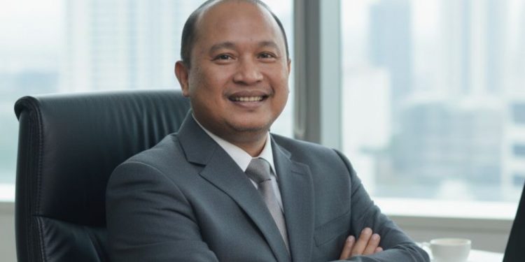 Dr. Indra Cahyadinata Resmi Jadi Rektor Unib, Siap Bawa Kampus Go Global