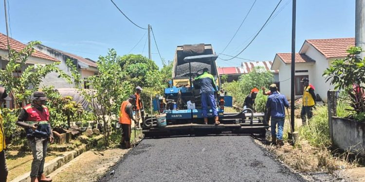 Keruk Lagi, Keruk Lagi… Mengapa Sedimentasi Pulau Baai Tak Pernah Usai?