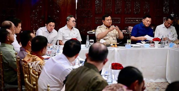 Rapat Tengah Malam, Presiden Prabowo Tekankan Evaluasi Program Makan Bergizi Gratis