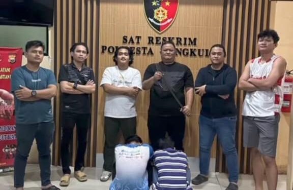 Korban Dibacok Saat Nongkrong, Polisi Bergerak Kilat Tangkap Dua Pelaku