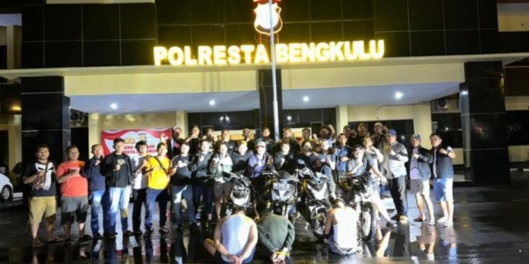 Polisi Bengkulu Tangkap Tiga Pencuri Viral, Aksi Terekam CCTV