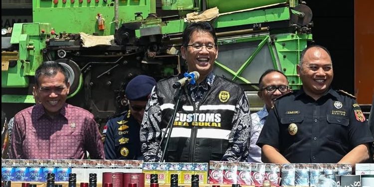 Menkeu Tegaskan Penindakan Rokok Ilegal, UMKM Didorong Masuk Jalur Legal