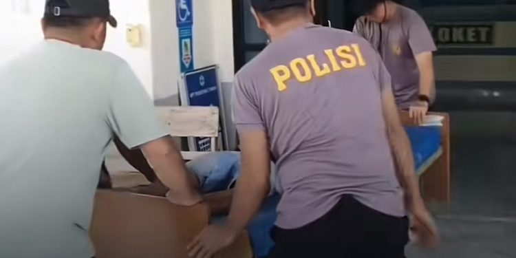 Viral Dua Korban Kecelakaan Tak Dilayani, Bupati Kapuas Turun Tangan Periksa Puskesmas Timpah