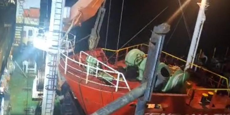 Tabrakan Kapal Bengkulu: Tanker vs Kapal Keruk di Pelabuhan Pulau Baai Diselidiki KSOP