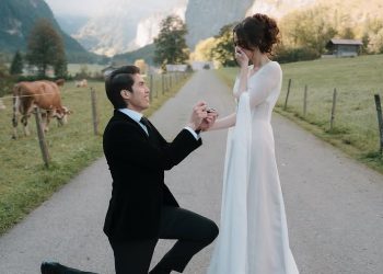 Romantis di Pegunungan Alpen, El Rumi Berlutut Lamar Syifa Hadju