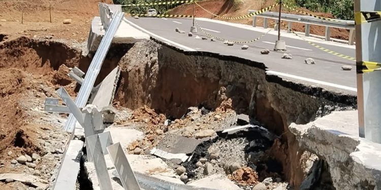 Proyek Miliaran di Kepahiang Terancam Rusak Sebelum Selesai, Jalan Ringroad Amblas!