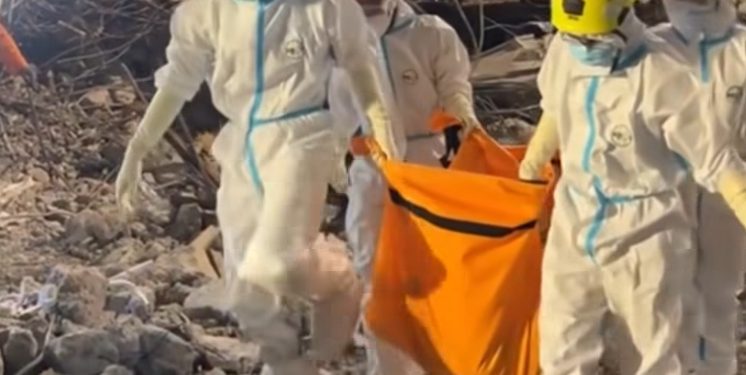 Foto Senyum Jadi Kunci: Tim DVI Gunakan Ciri Gigi Identifikasi Korban Ponpes Al-Khoziny