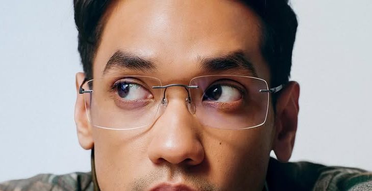 Afgan Nostalgia ke Era Pop Awal, Rilis Lagu ‘Kacamata’ Jelang Album Baru
