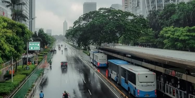 Waspada Cuaca Ekstrem! BMKG: Bengkulu dan Sejumlah Kota Berpotensi Diguyur Hujan Petir dan Panas Maksimum