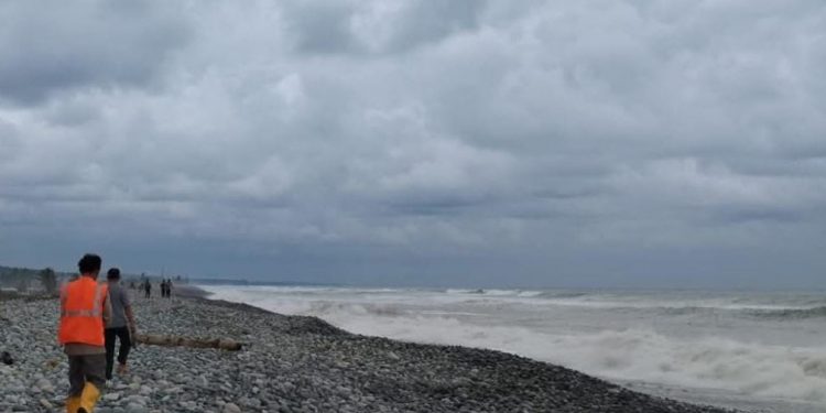 Bocah 4 Tahun Hanyut di Pantai Bengkulu Selatan, Tim Gabungan Masih Lakukan Pencarian