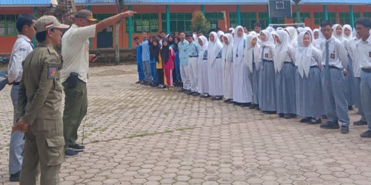 Satpol PP Lebong Gelar ‘Patroli Pelajar’, 32 Siswa Terjaring Saat Bolos di Jam Sekolah