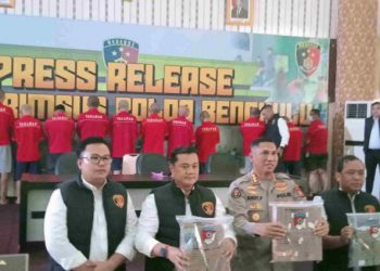 Polda Bengkulu Bongkar Dua Kasus Korupsi, 15 Tersangka Ditahan: Kerugian Negara Capai Rp18,5 Miliar
