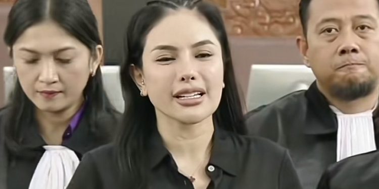 Lolos dari Dakwaan TPPU, Nikita Mirzani Tetap Dihukum 4 Tahun atas Kasus Pemerasan