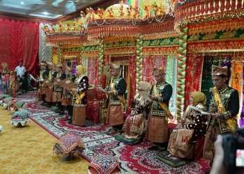 Kapolda Mardiyono Sandang Gelar Adat Depati Bangun Binang