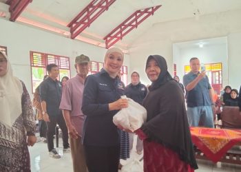 NasDem Pilih Berbagi, Erna Sari Dewi Bagikan 10 Ribu Paket Sembako Rayakan HUT ke-14