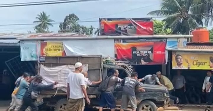 Kronologi Kakek di Bengkulu Meregang Nyawa, Tertabrak Mobil Pengangkut Sampat Saat Duduk di Depan Bengkel