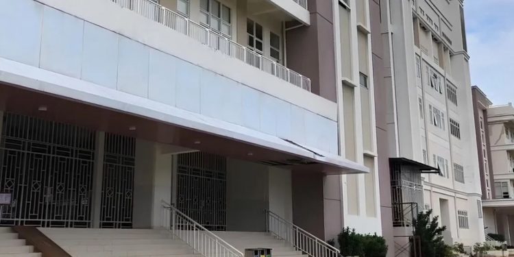 Siswa Diduga Terjatuh dari Lantai 8, Polisi Telusuri Penyebab Kejadian