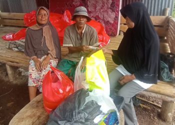 Rumah Warga Tertimpa Pohon, RT 02 Padang Nangka Bergerak Cepat Galang Donasi