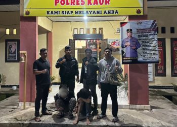 Kepergok Curi di Rumah Bidan, Dua Maling Babak Belur Dihajar Massa di Kaur