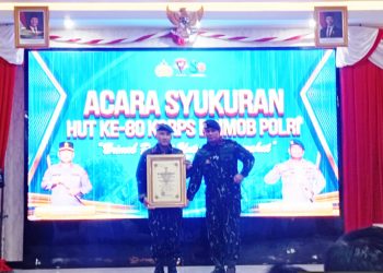 Kapolda Bengkulu Dianugerahi Warga Kehormatan di Momen HUT Brimob ke-80