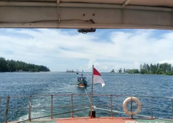 Mati Mesin di Tengah Laut, Tim SAR Bengkulu Selamatkan Empat Nelayan
