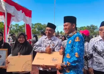 Program Satu Guru Satu Laptop Resmi Diluncurkan, Ini Dukungan Konkret untuk Majukan Pendidikan Mukomuko