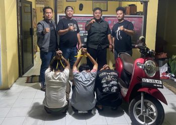 Curi iPhone dan Gelapkan Motor, Tiga Pelaku Dibekuk Polisi