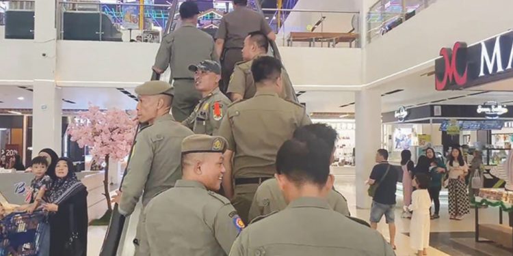 Satpol PP Bengkulu Sisir Mal hingga Karaoke, Ini Hasil Razia ASN Saat Jam Kerja