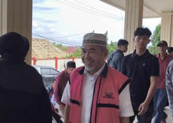 Diduga Rugikan Negara Rp10 Miliar, Mantan Bupati Murman Effendi Jalani Sidang Perdana