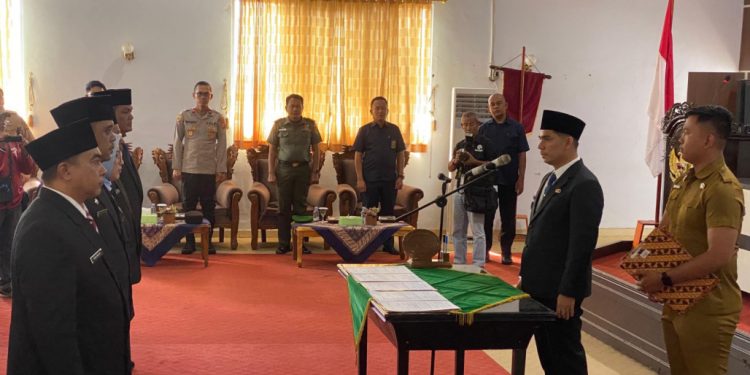 Iwan Sumantri Resmi Jadi Sekda Rejang Lebong, 4 Pejabat Eselon II Turut Dilantik