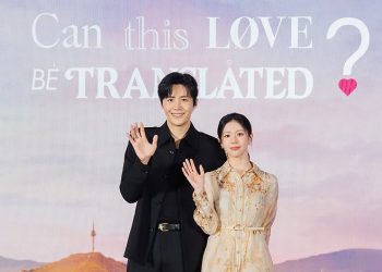 Can This Love Be Translated? Romansa Lintas Bahasa Kim Seon-ho dan Go Youn-jung Siap Bikin Baper